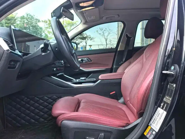 BMW i3 — Фото автомобиля 12