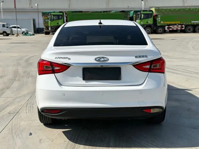 Chery Arrizo 5 — Фото автомобиля 8