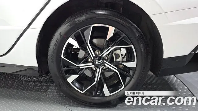 Hyundai Sonata Sonata Edge(DN8) 2.0 LPG(Коммерческий) — Фото автомобиля 21