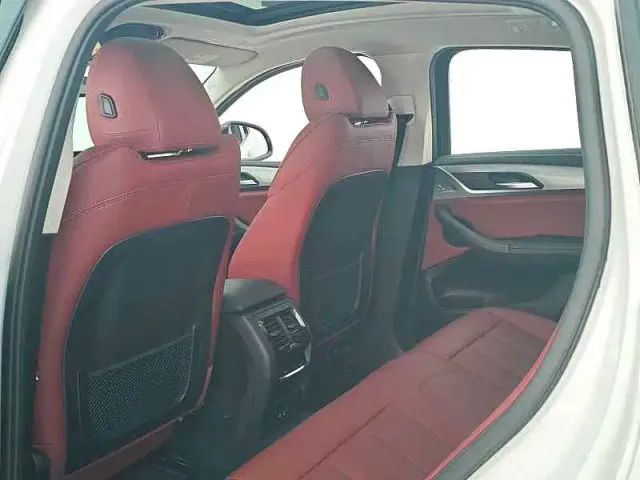 BMW X4 — Фото автомобиля 12