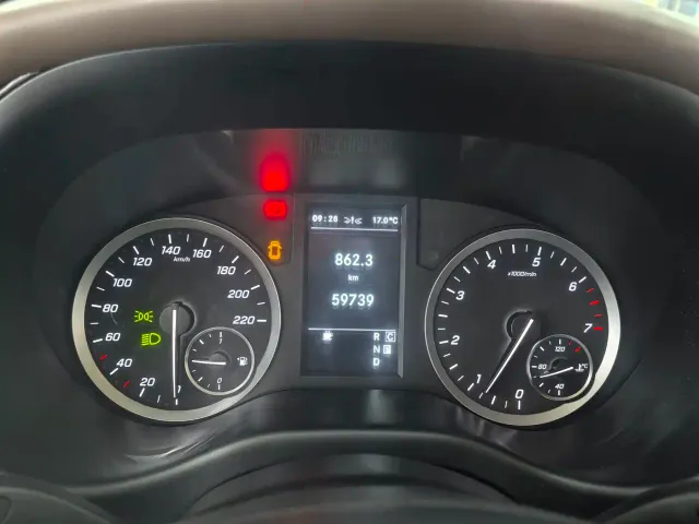 Mercedes-Benz Vito — Фото автомобиля 21