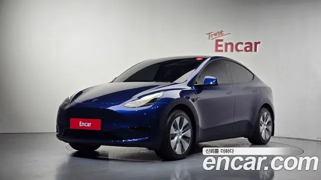 Фотография автомобиля — Tesla Model Y