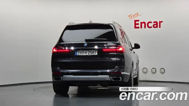 BMW X7 G07 — Фото автомобиля 4