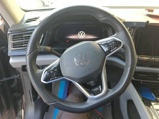 Volkswagen Teramont — Фото автомобиля 15