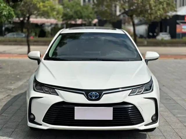 Toyota Corolla — Фото автомобиля 2