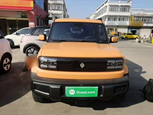 Baojun Yep — Фото автомобиля 2