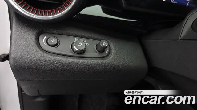 ChevroletGMDaewoo Trax Trax Кроссовер — Фото автомобиля 18