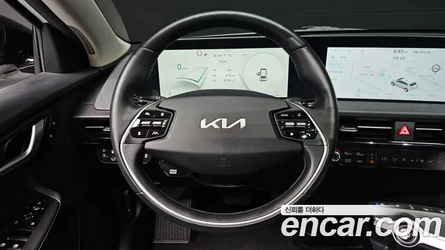 Kia EV6 — Фото автомобиля 13