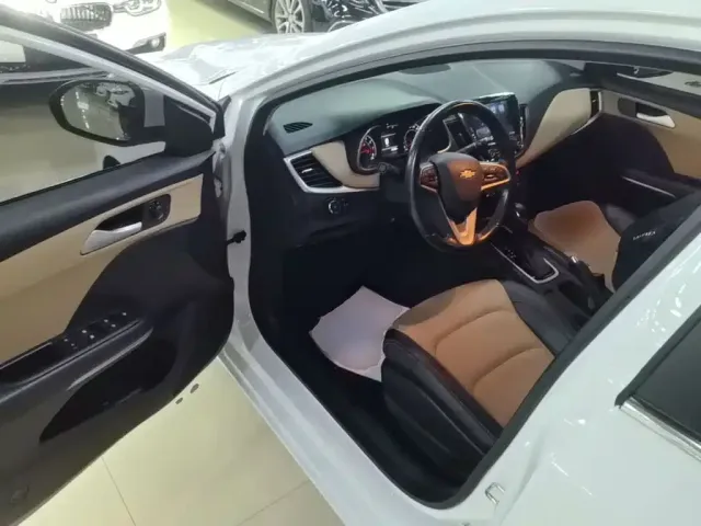 Chevrolet Monza — Фото автомобиля 15