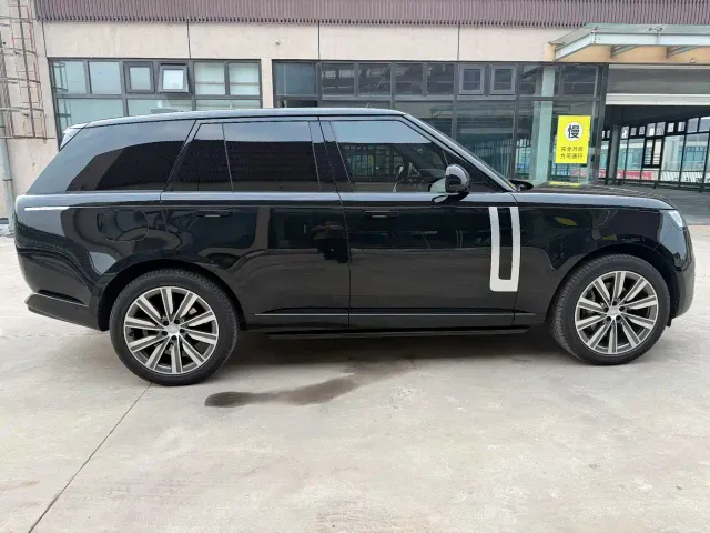 Land Rover Range Rover — Фото автомобиля 6