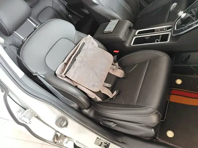 Haval M6 — Фото автомобиля 24
