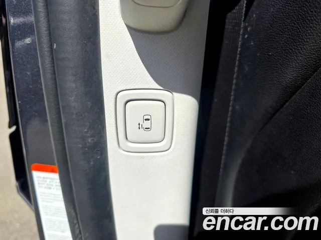 Hyundai Staria — Фото автомобиля 13