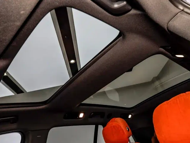 Li Auto L8 — Фото автомобиля 29