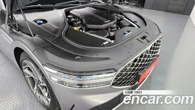 Genesis G90 Бензин 3.5 Turbo e-S/C AWD — Фото автомобиля 6
