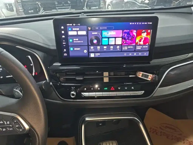 Haval H6 — Фото автомобиля 12
