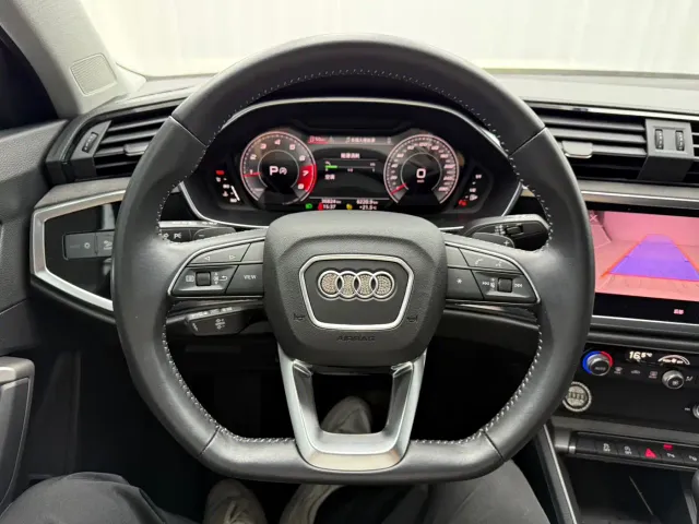 Audi Q3 — Фото автомобиля 7