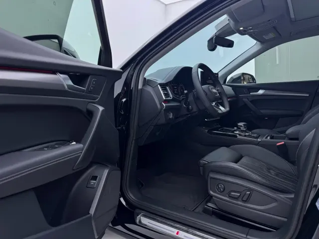 Audi Q5L — Фото автомобиля 5