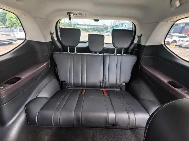GAC Trumpchi M6 — Фото автомобиля 13