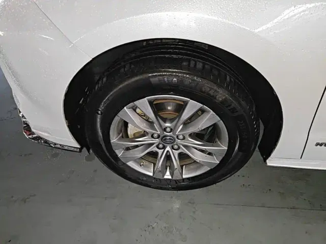 Toyota Sienna — Фото автомобиля 22