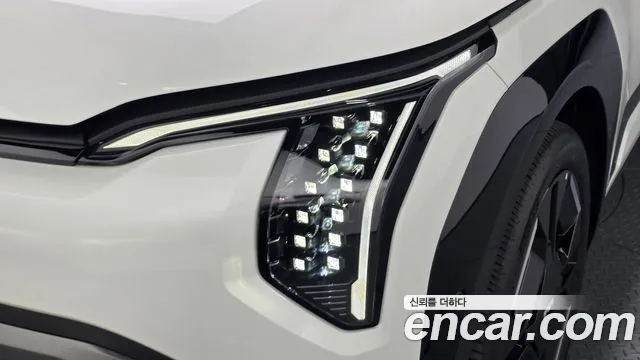 Kia EV3 — Фото автомобиля 7