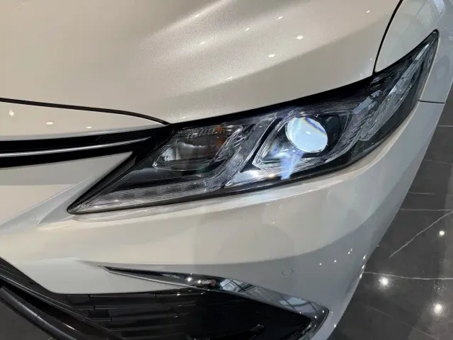 Toyota Camry — Фото автомобиля 7