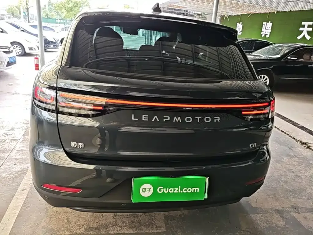 Leapmotor Leapmotor C11 2023 Range Extender 180 Comfort Edition — Фото автомобиля 5