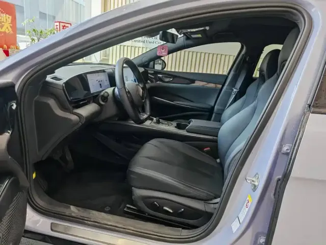 BYD Seal — Фото автомобиля 11