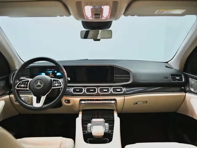 Mercedes-Benz GLE-Class — Фото автомобиля 8