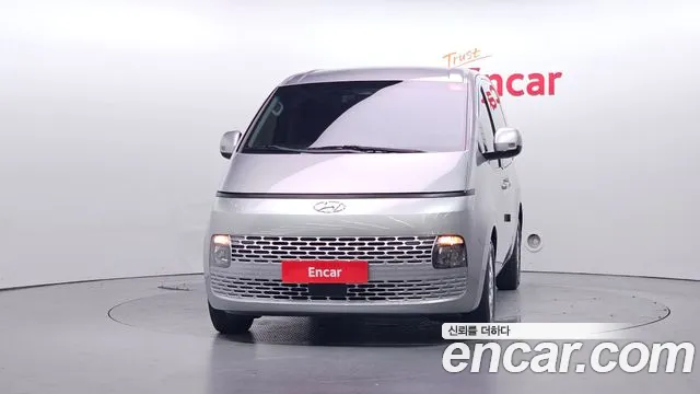 Hyundai Staria Staria Карго 3 места — Фото автомобиля 3