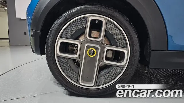MINI Cooper Cooper Electric — Фото автомобиля 5