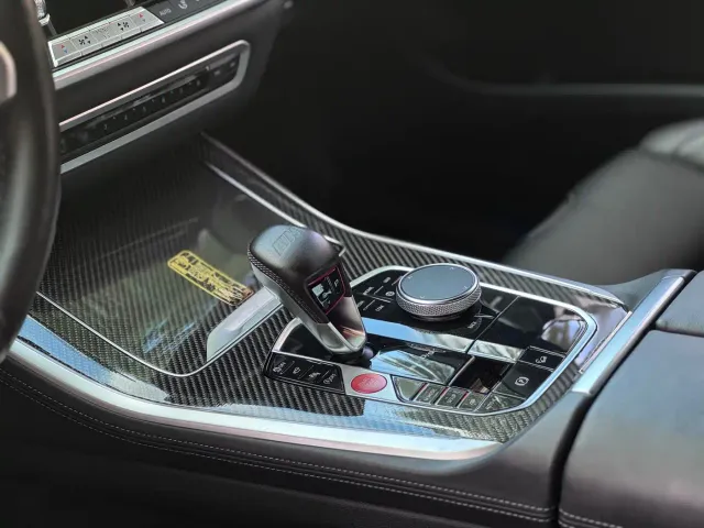 BMW X5 M — Фото автомобиля 16