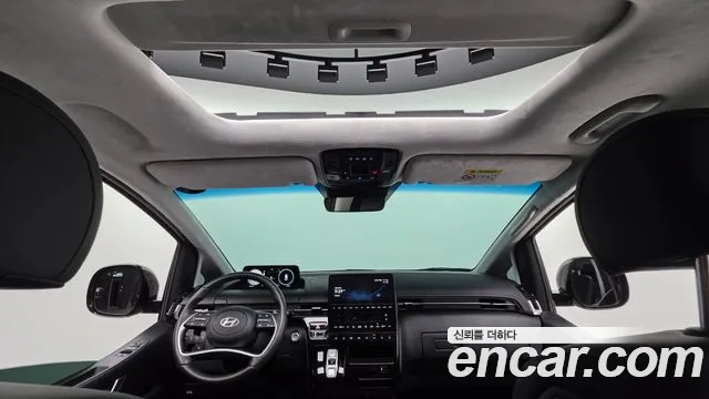 Hyundai Staria — Фото автомобиля 25