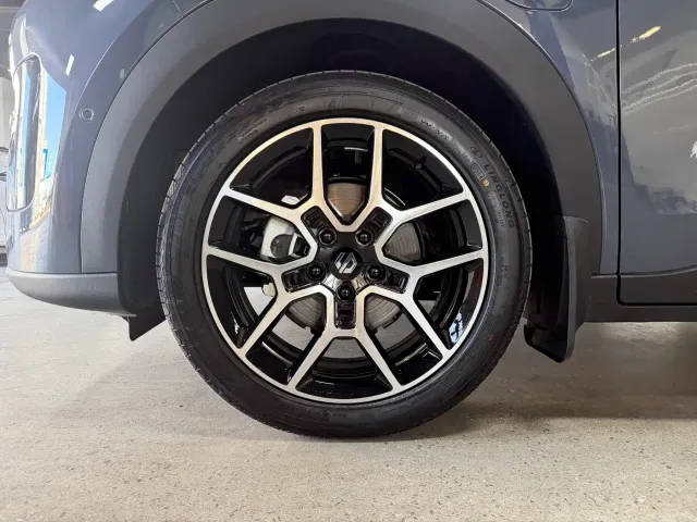 Leapmotor A10 — Фото автомобиля 21
