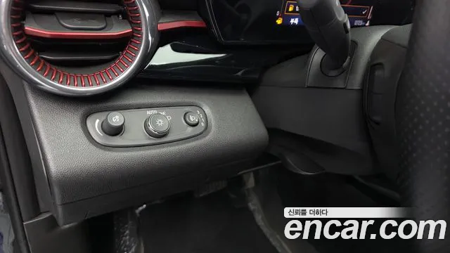 ChevroletGMDaewoo Trax Trax Кроссовер — Фото автомобиля 28