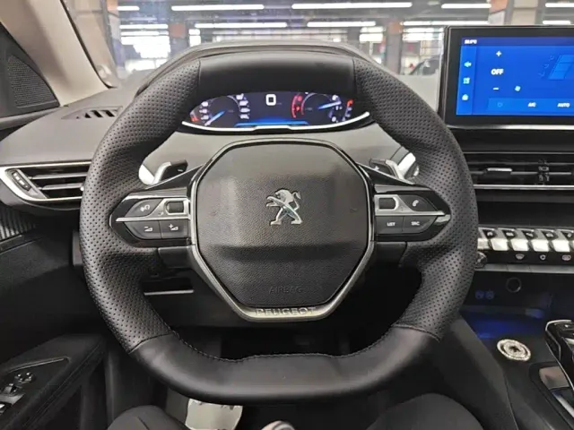 Peugeot 4008 — Фото автомобиля 10