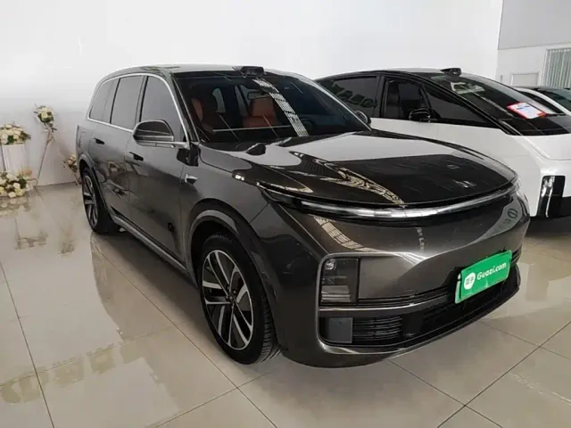 Li Auto L9 — Фото автомобиля 3