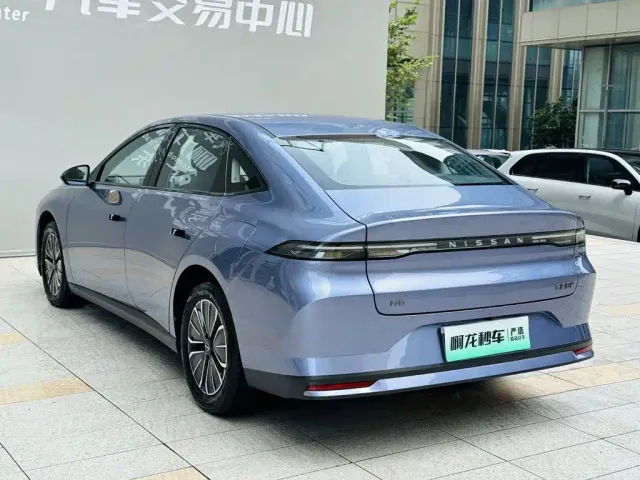 Nissan N6 — Фото автомобиля 16