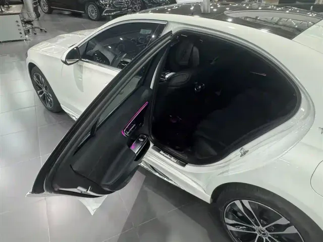 Mercedes-Benz C-Class — Фото автомобиля 15