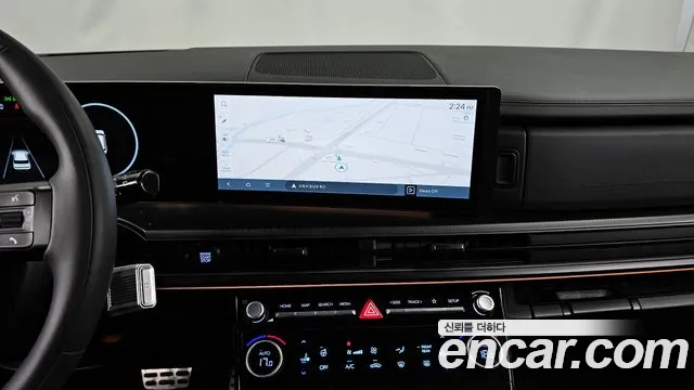 Hyundai Santafe Santa Fe (MX5) Бензин 2.5T 2WD — Фото автомобиля 12