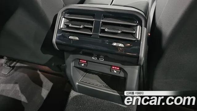 BMW 5-Series — Фото автомобиля 24