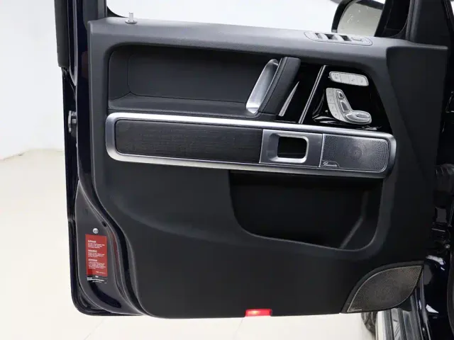 Mercedes-Benz G-Class — Фото автомобиля 6