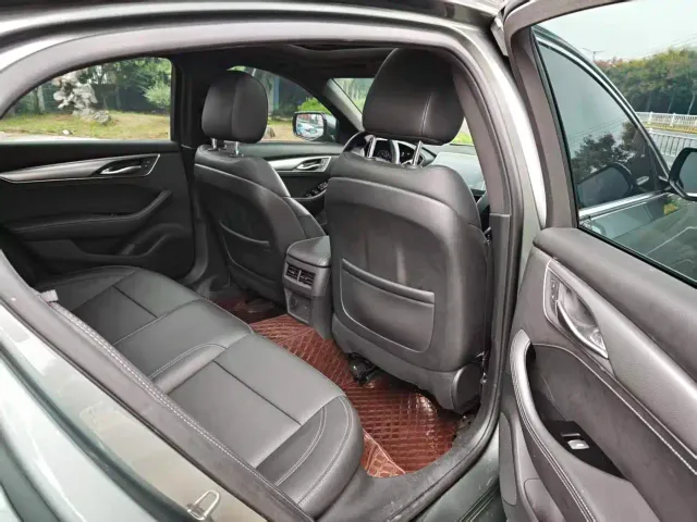 Cadillac CT5 — Фото автомобиля 14