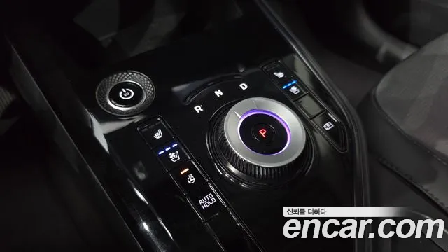 Kia Niro — Фото автомобиля 12
