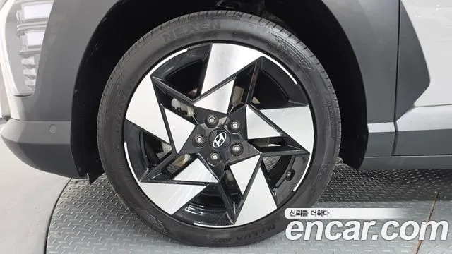 Hyundai Kona SX2 — Фото автомобиля 5
