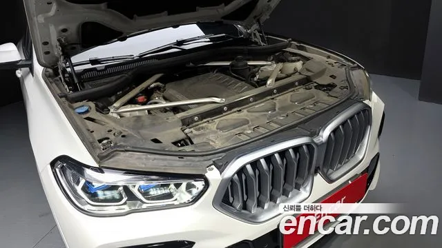BMW X6 — Фото автомобиля 6