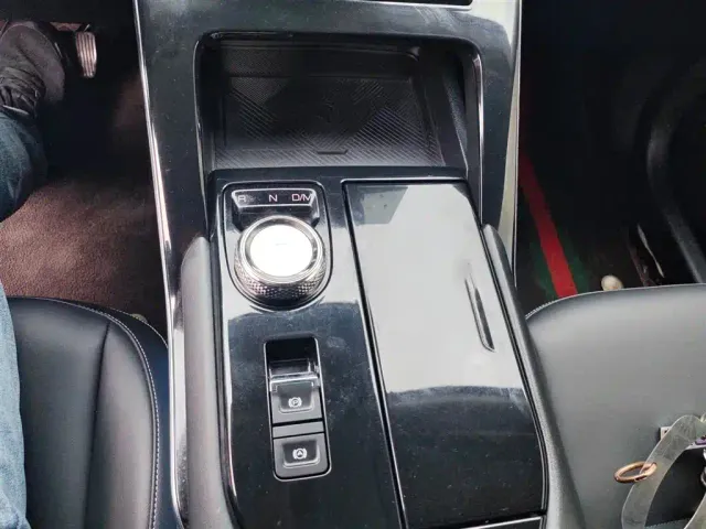 Haval H6 — Фото автомобиля 8