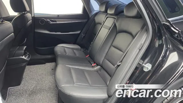 Hyundai Grandeur New — Фото автомобиля 16