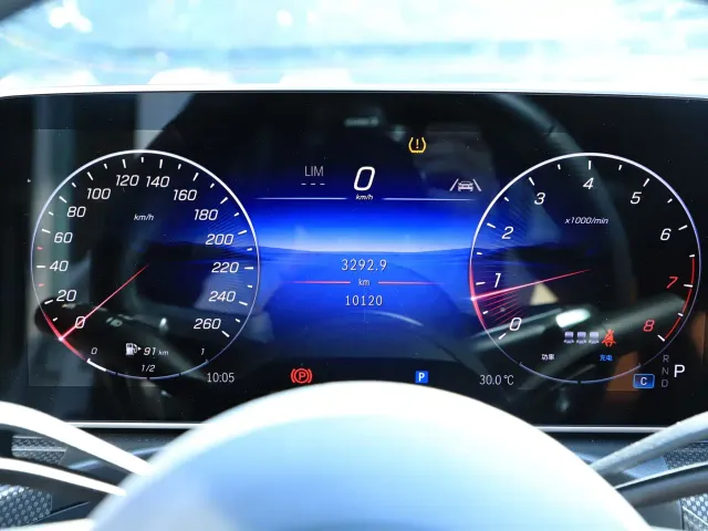 Mercedes-Benz C-Class — Фото автомобиля 10