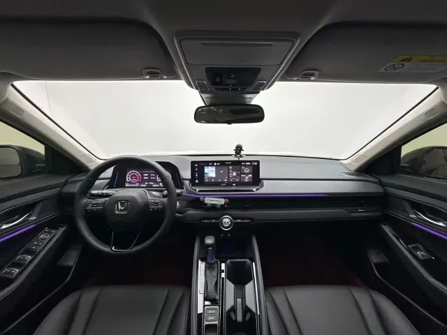 Honda Accord — Фото автомобиля 4