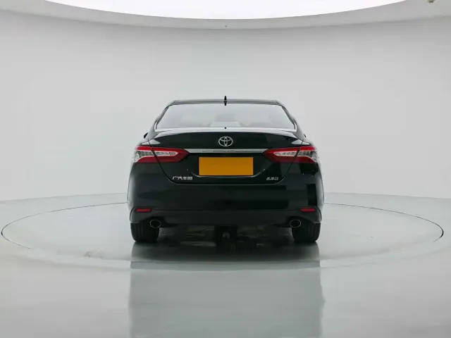 Toyota Camry — Фото автомобиля 5